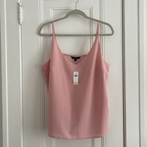 NWT. Banana Republic Classic V-neck camisole, light pink (L)